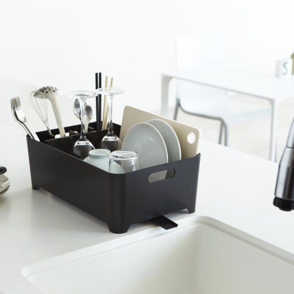 Multifunctional drainer basket with swivel spout