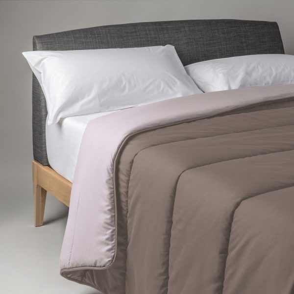 Comforter in extra soft colored microfiber fabric with Neotherm® Eco® conjugated siliconized hollow fiber filling - Image 5